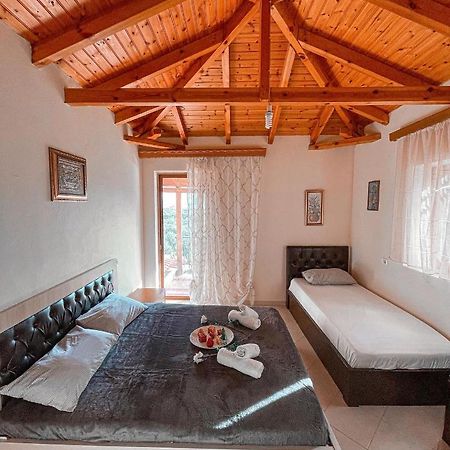 Farmhouse Κηπαρό Εξωτερικό φωτογραφία
